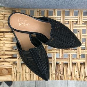 Crown Vintage Flat